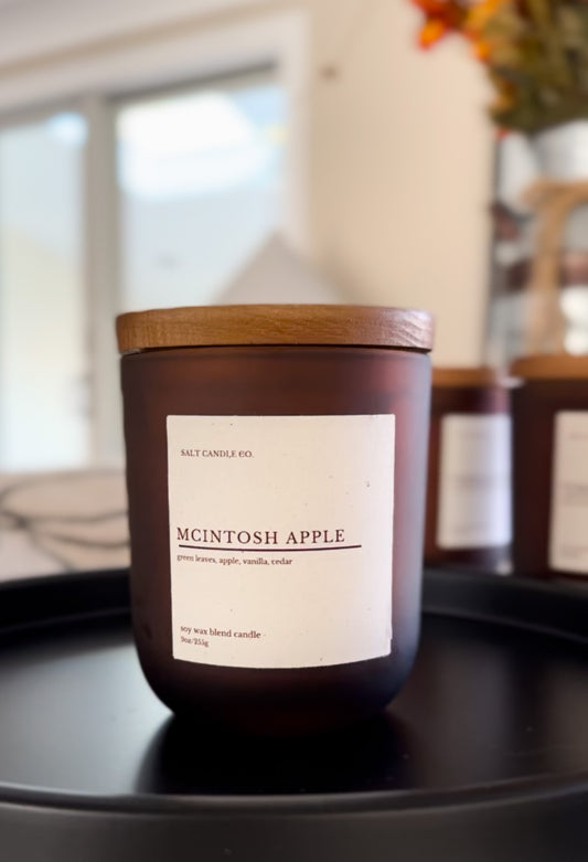 McIntosh Apple - 9oz candle